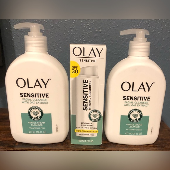 Olay sensitive skincare bundle with two cream cleaners and zinc oxide sunscreen - Picture 1 of 6